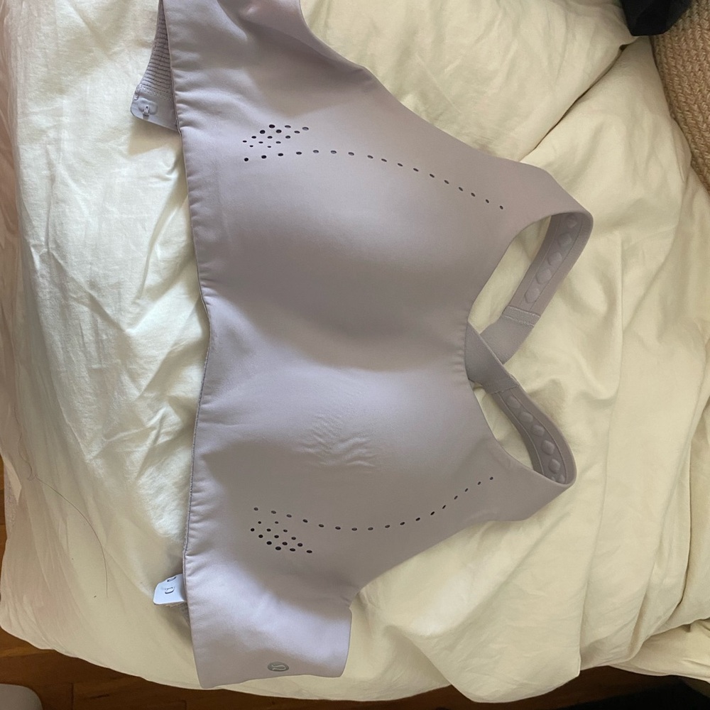 LULULEMON AIRSUPPORT BRA *HIGH SUPPORT, C–DDD CUPS ONLINE ONLY in 32DD